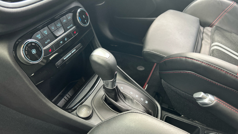 Ford Puma ST 1.0 EcoBoost Hybrid mHEV ST 5dr DCT Petrol Hatchback